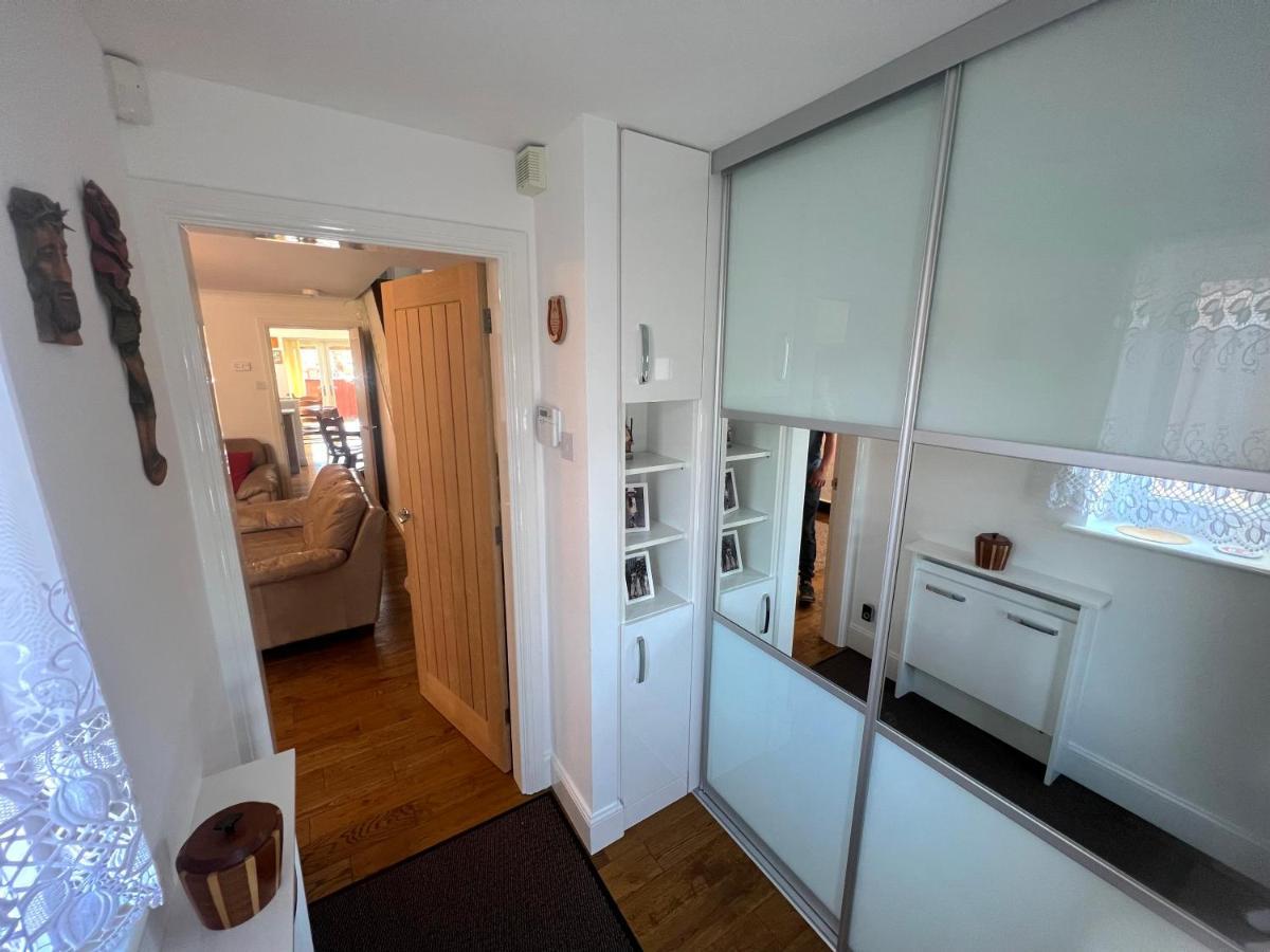 Simply Stunning 2 Bedroom Home With Parking Space Nottingham Eksteriør billede