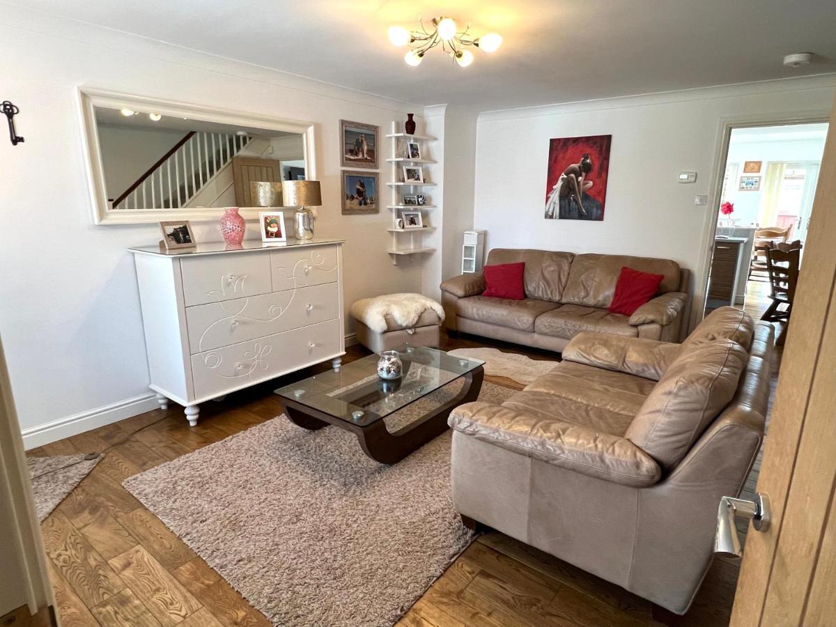 Simply Stunning 2 Bedroom Home With Parking Space Nottingham Eksteriør billede